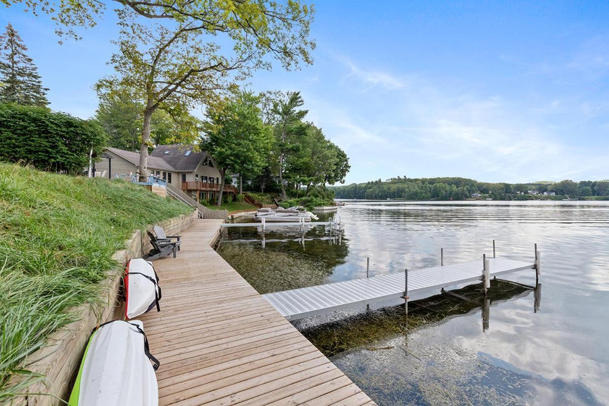 Lakeside Getaway With Dock, Firepit, Grill Newaygo Extérieur photo