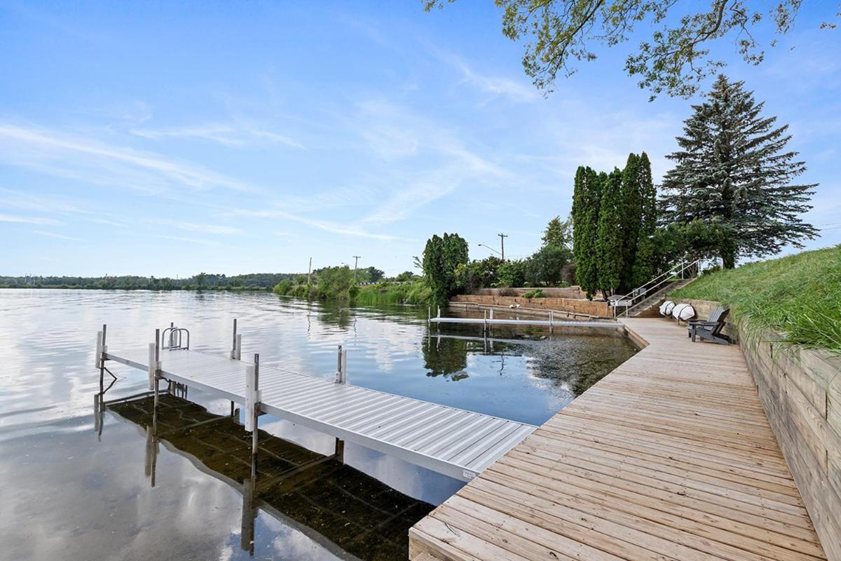 Lakeside Getaway With Dock, Firepit, Grill Newaygo Extérieur photo
